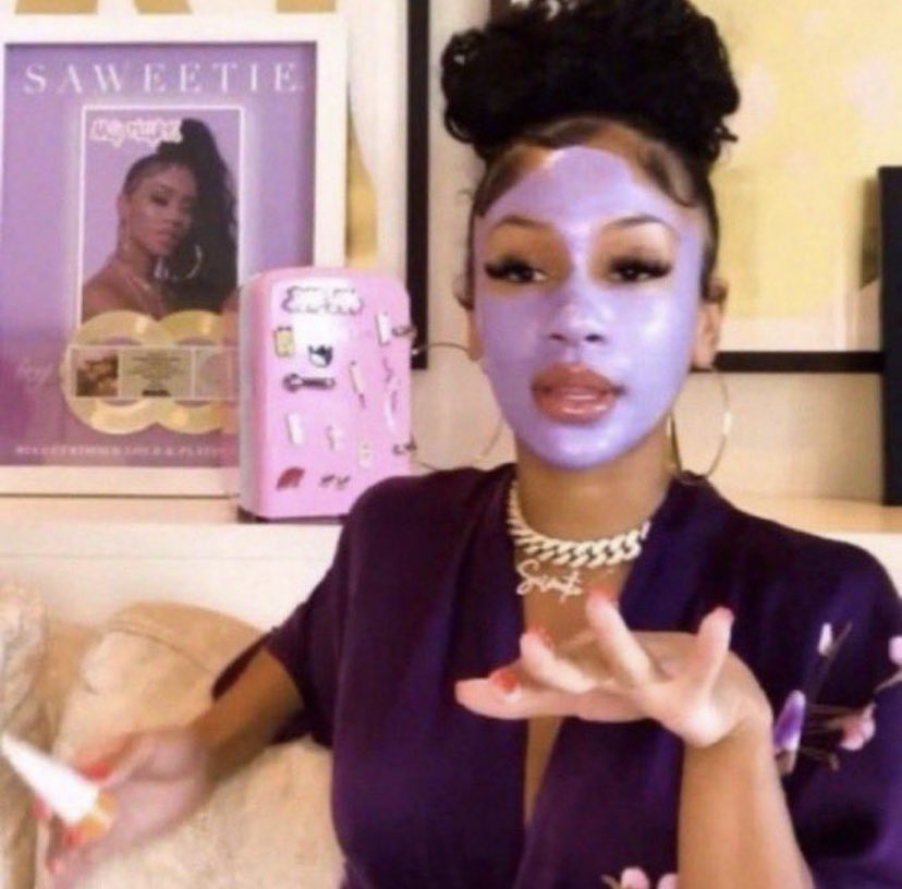prettygirlxclub's tweet photo. @SaycheeseDGTL and that’s why it’s very important to have your own money as a woman https://t.co/a8uggIWP1G