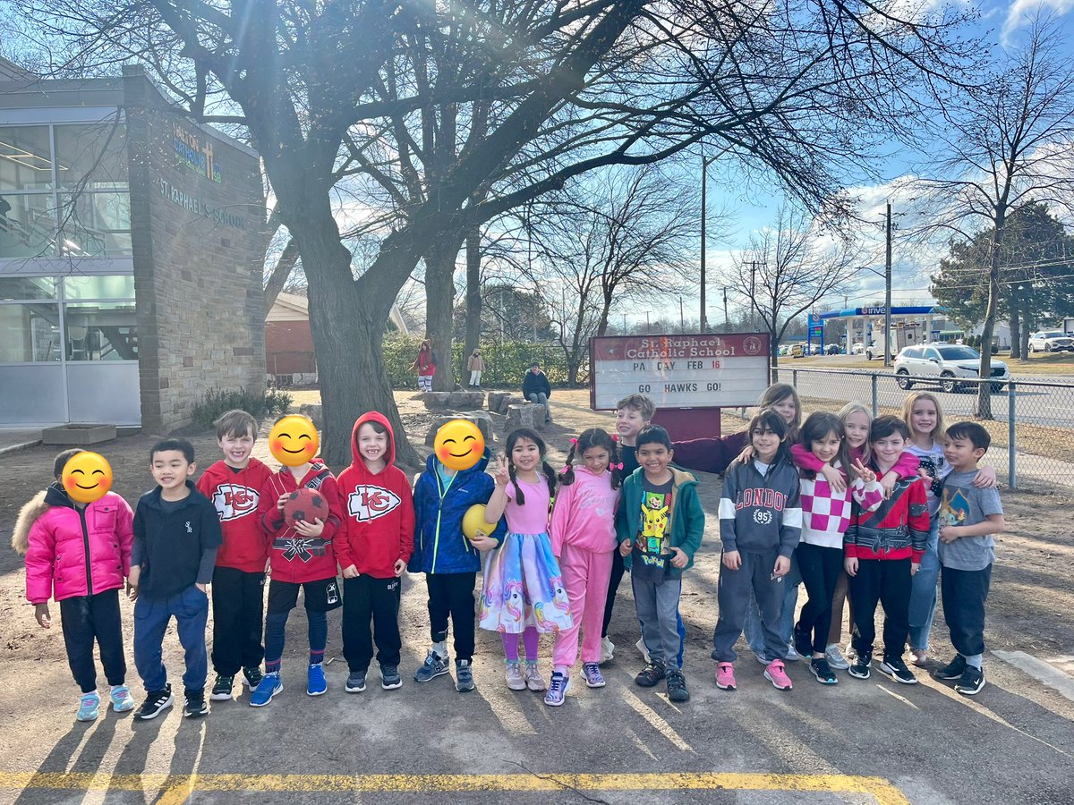 Mrs. Rak tweet media