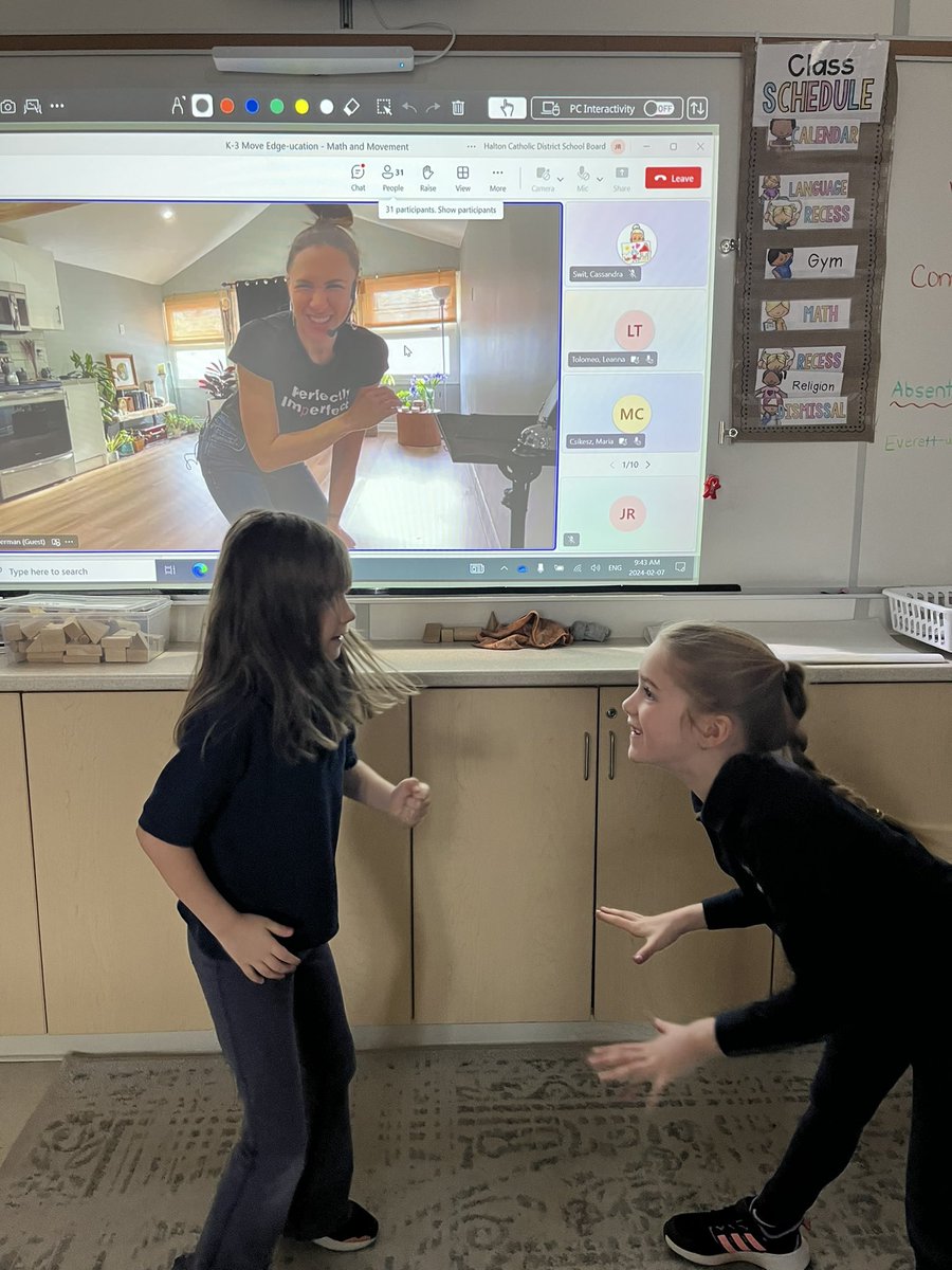 Mrs. Rak tweet media