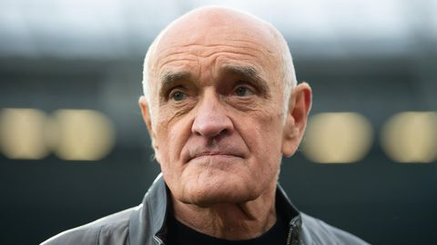 Was ist denn los, Herr Kind?
Die Bannerhalter sind doch anonym, und wer anonym ist, muss sich doch nicht an Vorgaben halten?