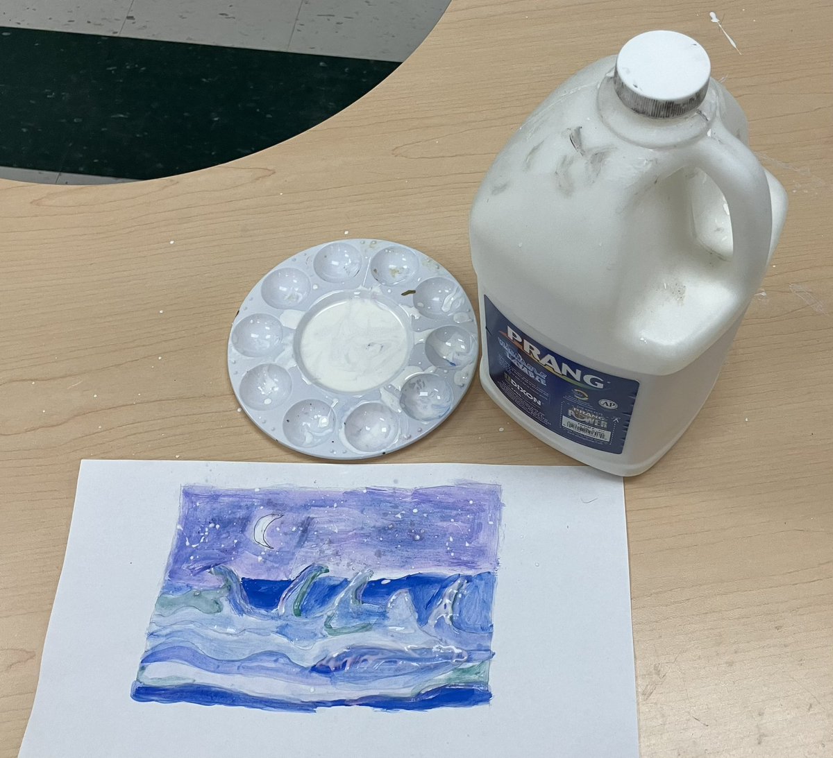 On a créé les teintures en 4A aujourd’hui afin d’ajouter les détails à nos vagues <a href="/StMartinOCSB/">St. Martin de Porres School</a> <a href="/ocsbArts/">OCSB Arts</a> #ocsbArts