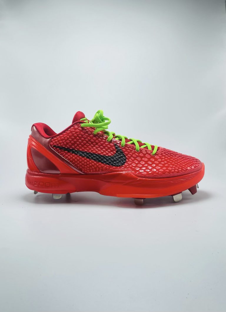 kobe baseball cleats