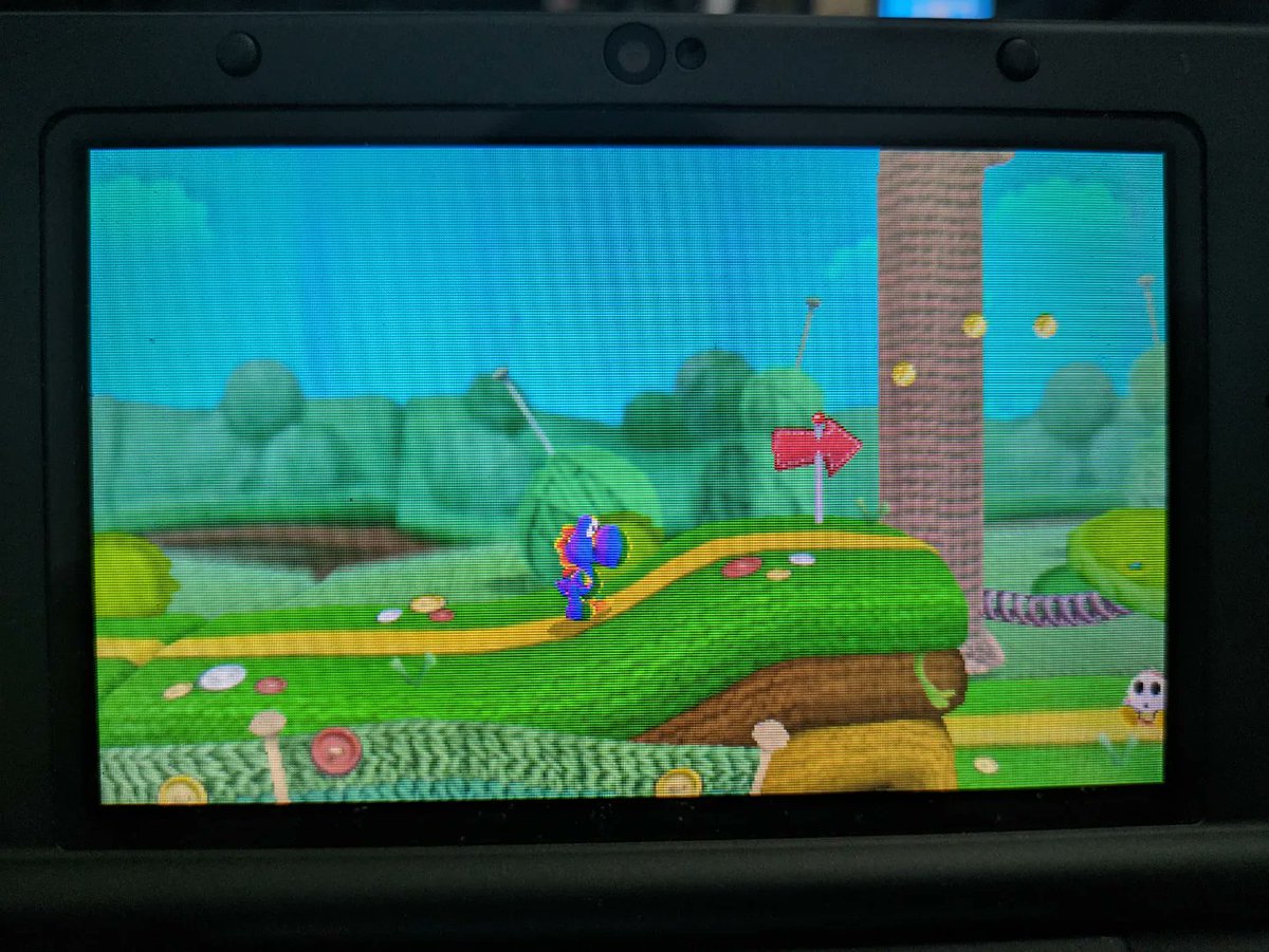 Jaconian's tweet image. Our next Game EXP article takes a look at Poochy &amp;amp; Yoshi's Woolly World, the 3DS port that despite flaws that feel engrained in the franchise, looks great and is loaded with a skein of content.

stageselectstart.blogspot.com/2024/02/game-e…

#GameEXP #PoochyAndYoshisWoollyWorld #3DS #StageSelectStart