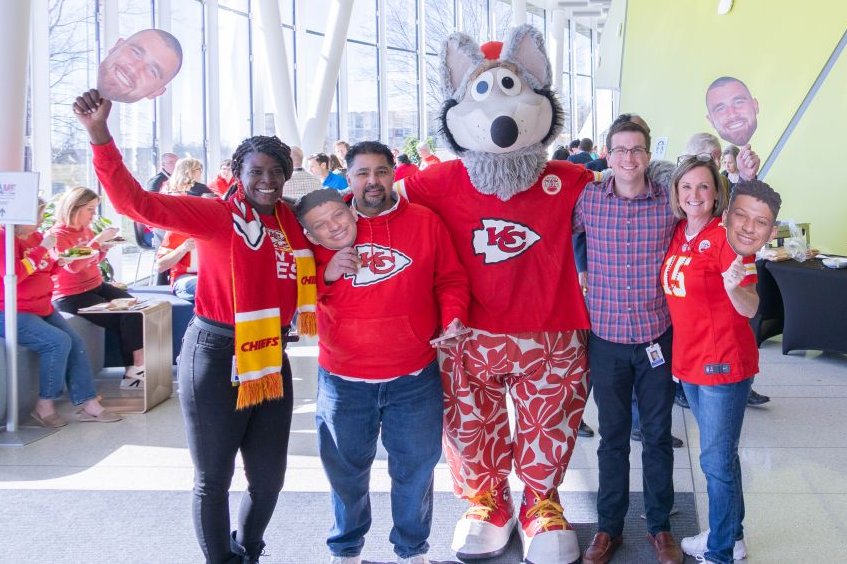 Our #EmployeeOwners in #KansasCity are showing off their spirit as our hometown <a href="/Chiefs/">Kansas City Chiefs</a> prepare to play in the big game this Sunday. 

We hosted a pre-party on Thursday with tailgate-themed food and beverages, jock jams, photo booths, and a special appearance by K.C. Wolf!