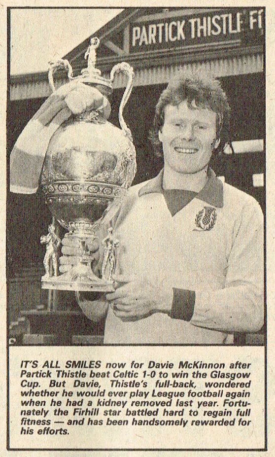 ScotsFootyCards's tweet photo. #DaveMacKinnon #PartickThistle #Shoot! 1981-05-20 https://t.co/LugChln49X