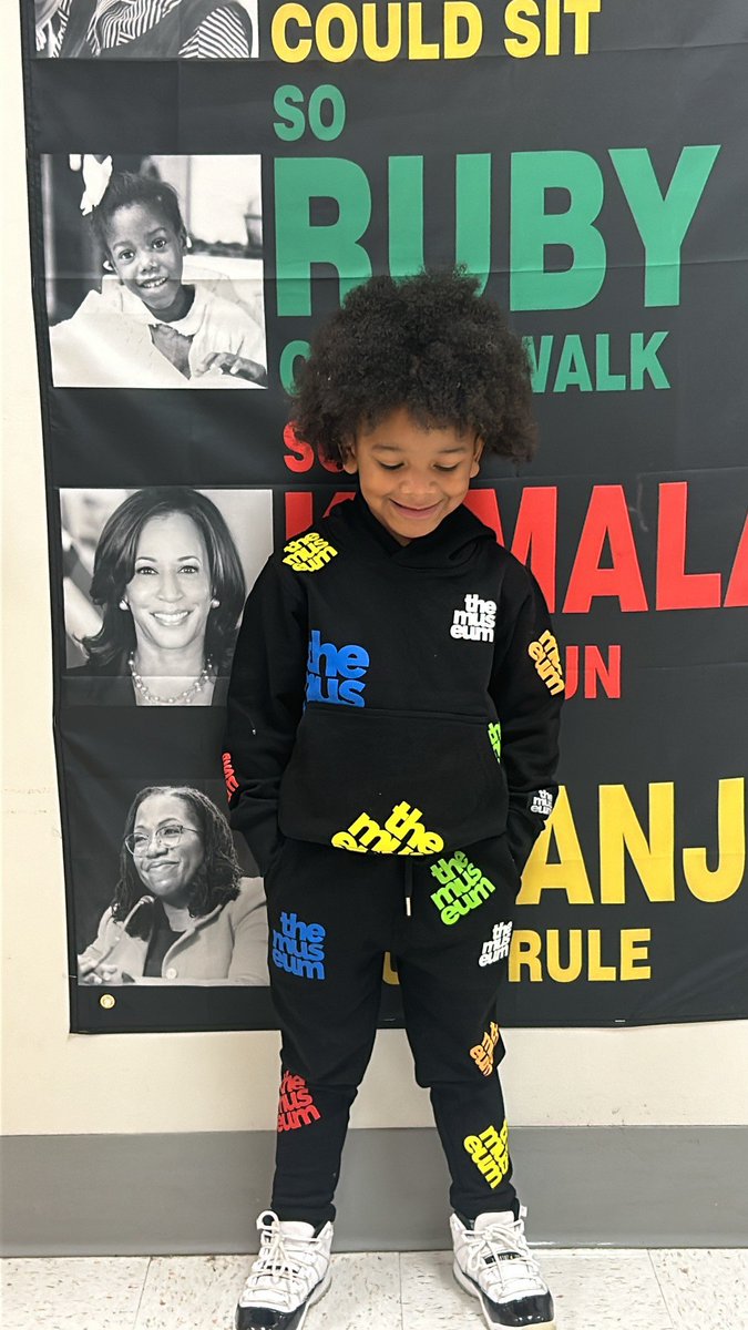 fpcsarmstrong's tweet photo. #DressUpFriday was a success! Great looks for these creative thinkers! #BlackHistoryMonth #FriendshipProud #Armstrong #AllStars #dccharterproud #FPCSBHSwag https://t.co/isHO4t2348