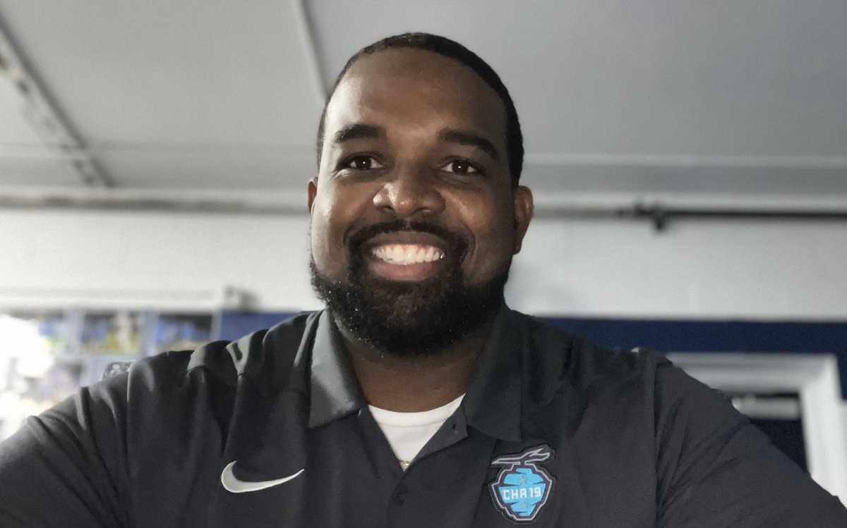 CatchMarkSports's tweet image. Orchard View has selected Aaron James as its next football coach. This is the first head-coaching job for James, 41, but he's been the offensive coordinator at powerhouse Mona Shores for several years and helped the rebuild there. catchmarksports.com/aaron-james-no…