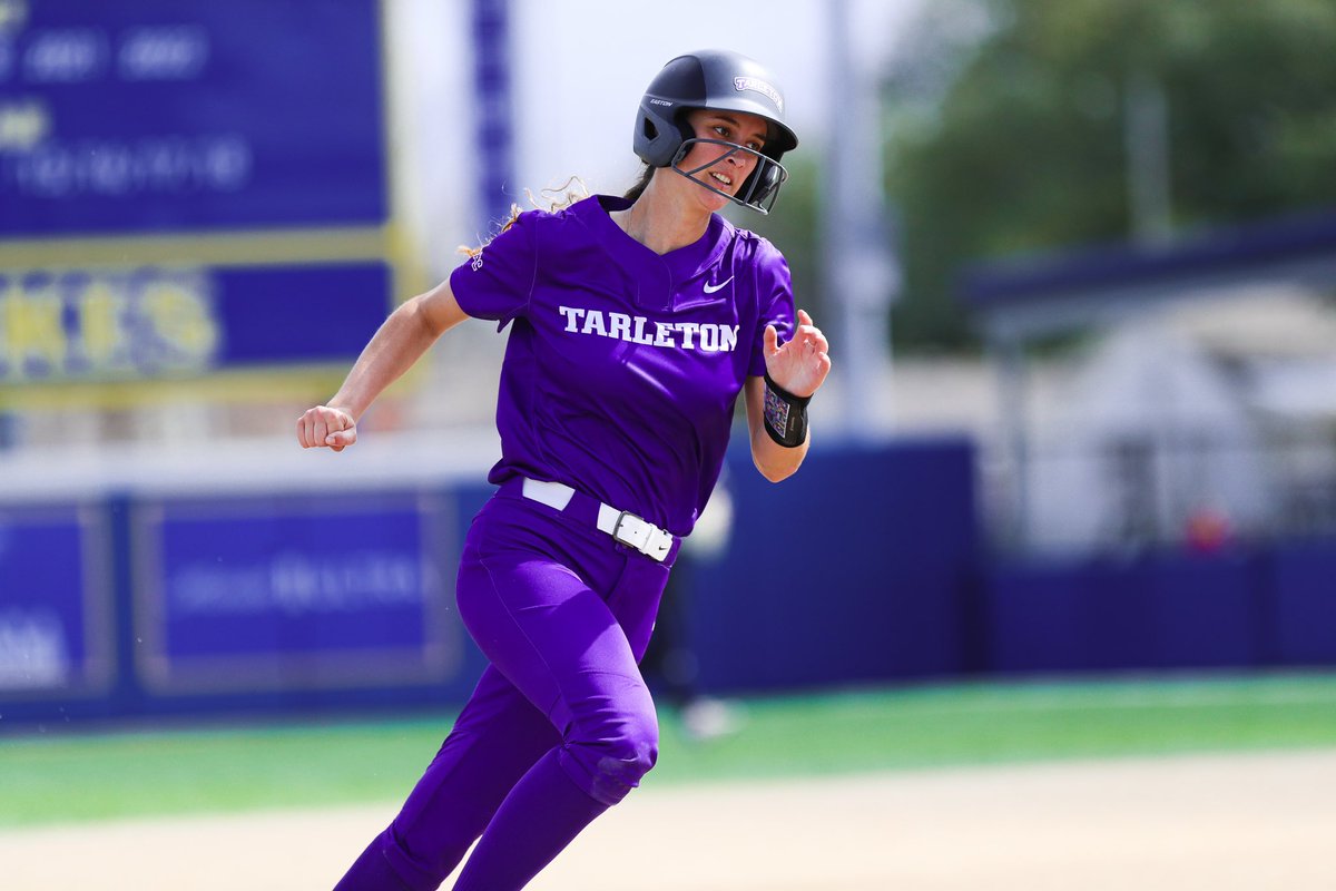 TarletonSB's tweet photo. Game action 📸 https://t.co/KDl0X1Ho8U