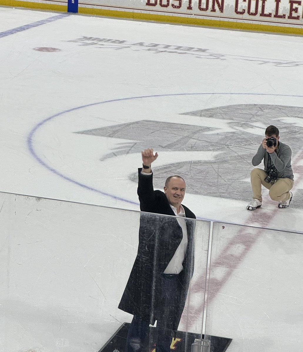 Erin Callanan tweet media