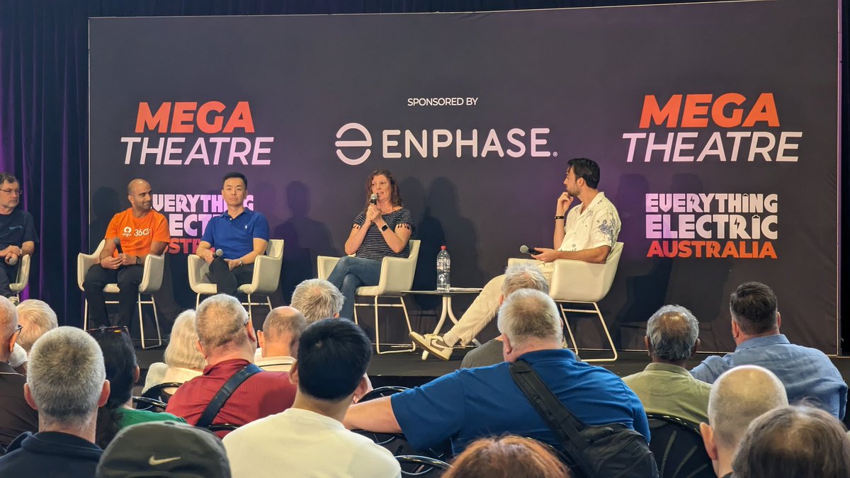 's tweet image. Great panel with @BridieEV and @LudicrousFeed @Everyth1ngElec on choosing your first EV. 

#ElectrifyEverything