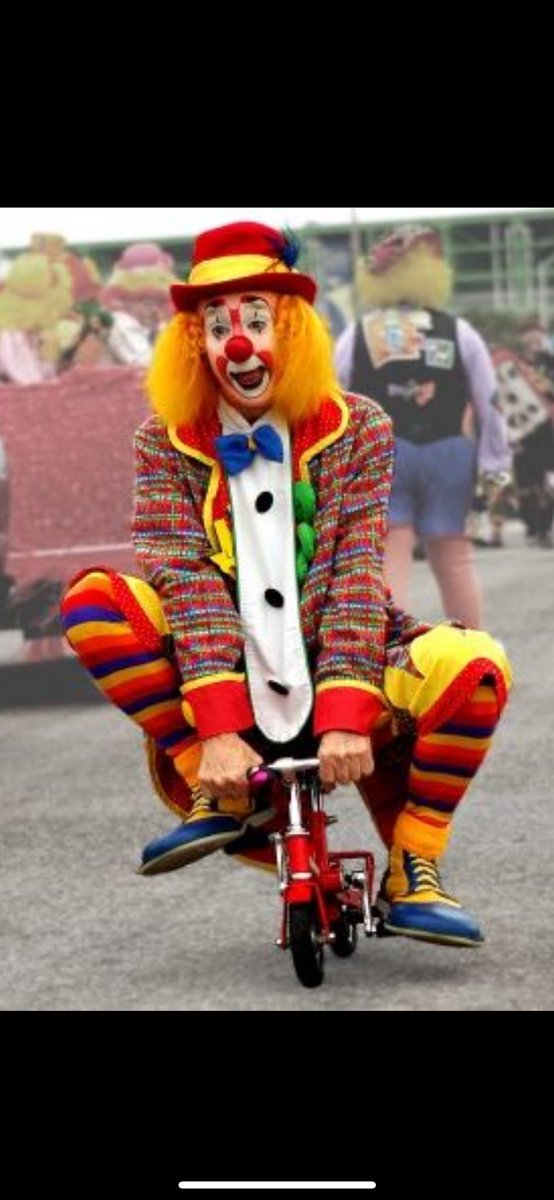 infidelusa5's tweet photo. #BidensWhiteHouseAdministration
#AmericanNightmareJoeBidenIsStillPresident #BidenBorderInvasion #BidenExposedSecretsWillingly #ArrestJoeBiden
#IMPEACHBIDENNOW #BidenPressConference-Bad 🤬🤮 https://t.co/SveK2A2GlD