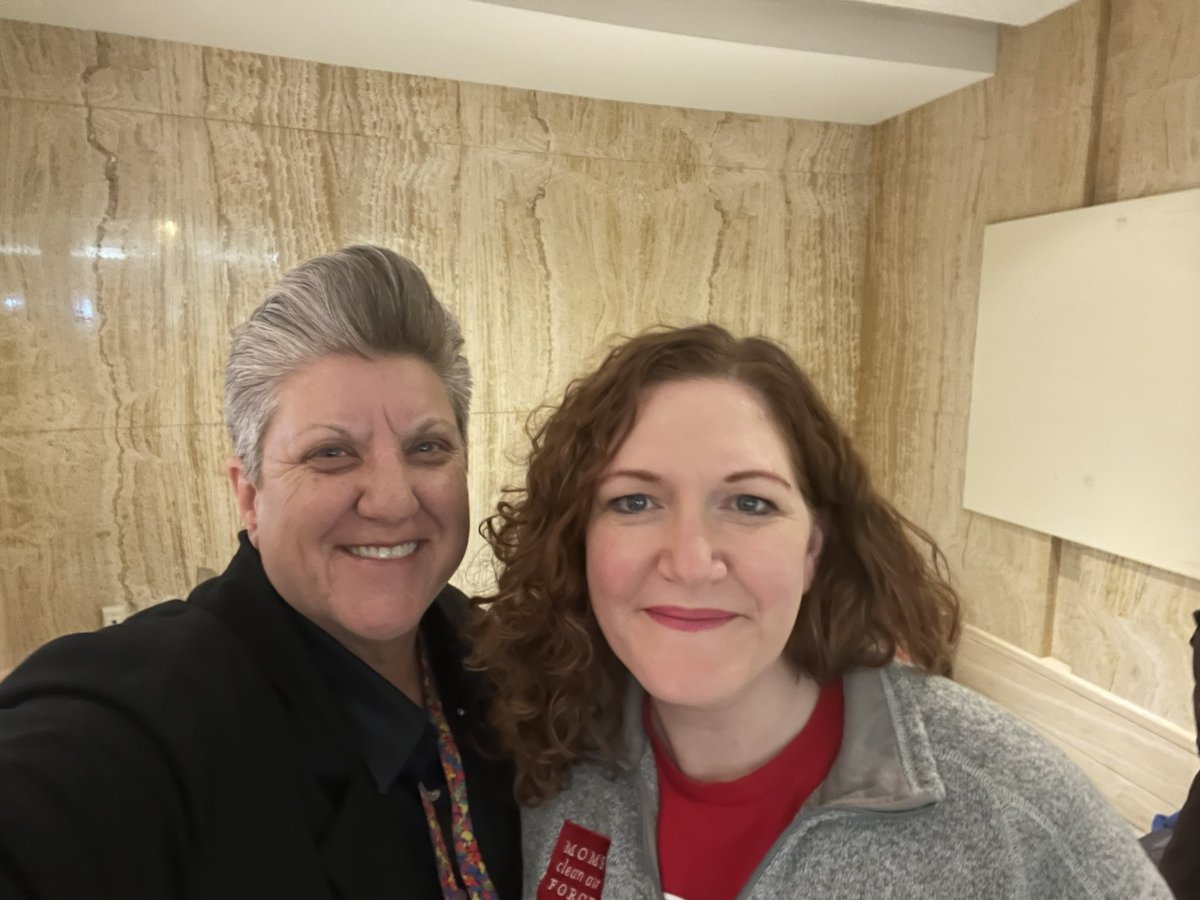 Thanks senators @Carrie_Hamblen and @nm_pope for visiting the @CleanAirMoms table today! And great to see Chief Justice Shannon Bacon too! #CleanAir4Kids #nmleg #nmpol
