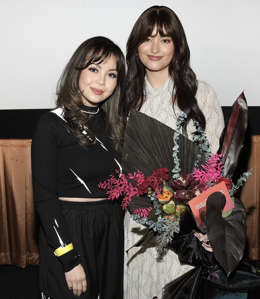 Anna Perez de Tagle-Kline tweet media