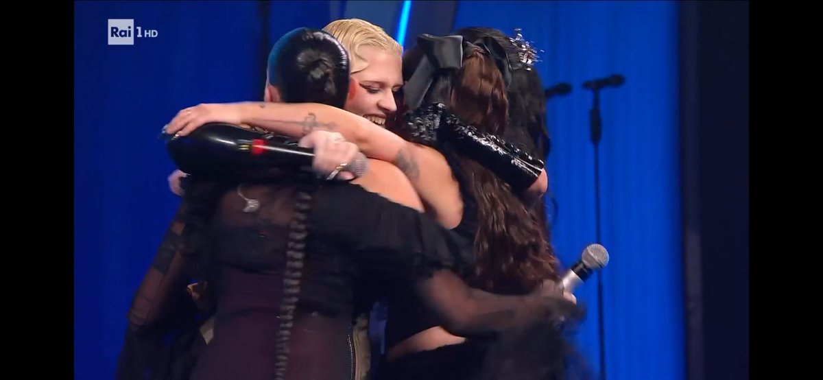 Anna_Callegaro's tweet photo. DONNE

#FestivaldiSanremo #Sanremo2024 https://t.co/avi8fl85d2