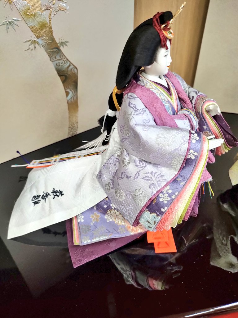 mamekato1's tweet photo. おはようございます。
今現在オーダーをお訊きしているお雛様の製作に目処がつきました。
今日からの受注は10日前後、2月20日頃のお届けとなっております。
まだまだ間に合います。
残り物ではなく、お子様の為にお作りする最高の贅沢をお楽しみください。
#オーダーメイド
#雛人形
#蓬左佳峰 https://t.co/YiVQvdOdrs