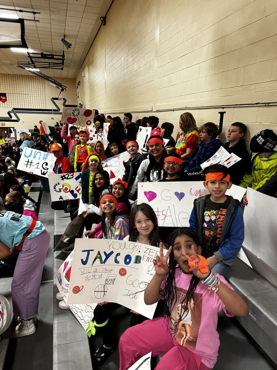 debbi_williams1's tweet photo. What an AMAZING day  for our  @SheldonWoodsWO kids!   A whole school field trip to @HarborLightsMS for the Unified Basketball game, then our school families where we talked about #bullyblockers and how we can #choosetoinclude #myheartisfull #lifeisGOodintheWOods @WOPublicSchools https://t.co/hOxPXLE8Ej