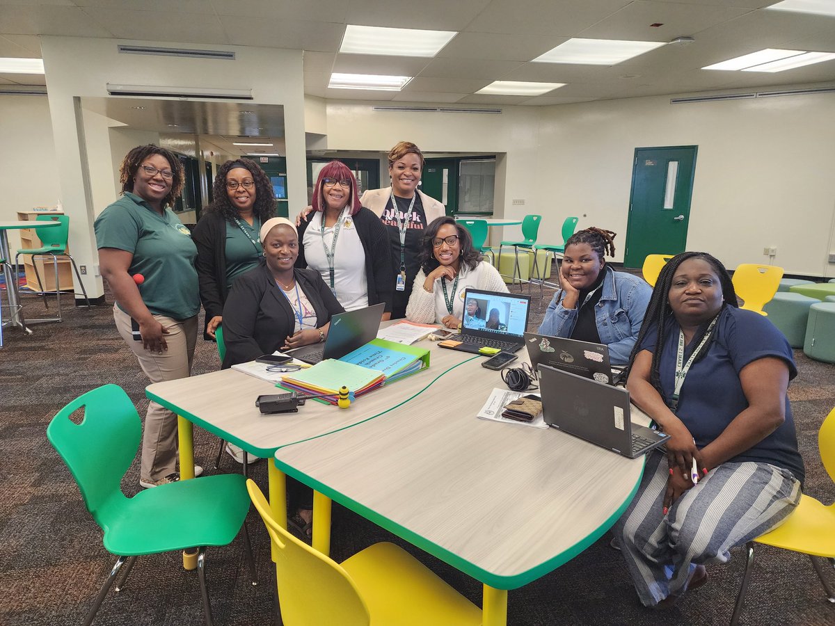 THIS TEAM RIGHT HERE IS 🔥🔥🔥!!! Truly enjoyed spending my time @CharlesDrewElem dissecting their current status & supporting the work. 50 instructional days until gametime⏳️...student growth & achievement is trending📈 Stay the course! @BCPSNorthRegion @DrFlem71