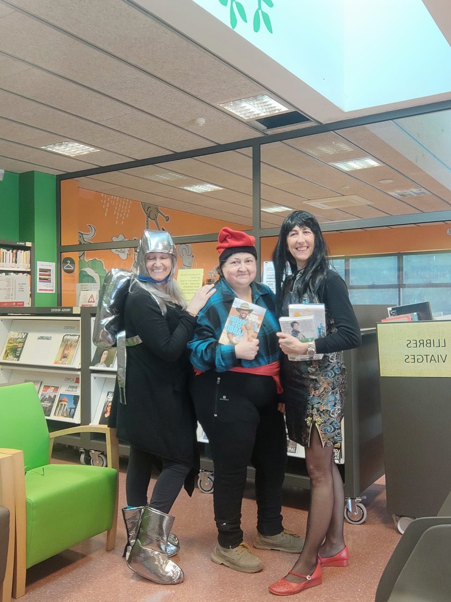 biblioartesa's tweet photo. Bon carnaval i bones lectures😀😀
@bibliotequeslle @bibliotequescat https://t.co/QzaYeSHJLH