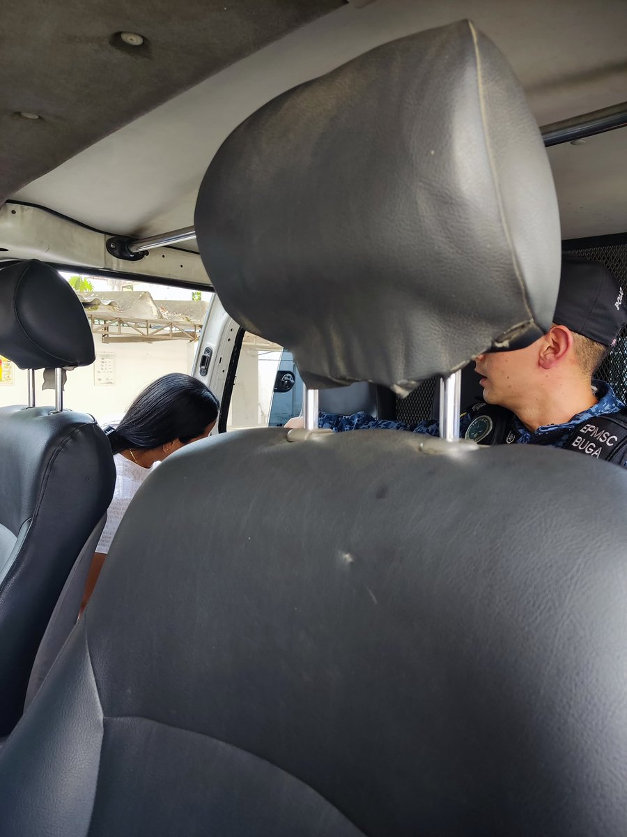 ospinpec's tweet photo. En el CPMSC BUGA , director del @DInpec @INPEC_Colombia Ministro @osunanestor @MinjusticiaCo @mindefensa @DirectorPolicia @FiscaliaCol @PoliciaColombia , medidas URGENTES ‼️🆘🆘🆘, para nuestros compañeros , los delincuentes no pueden doblegar las instituciones. https://t.co/x9ejjScLz8