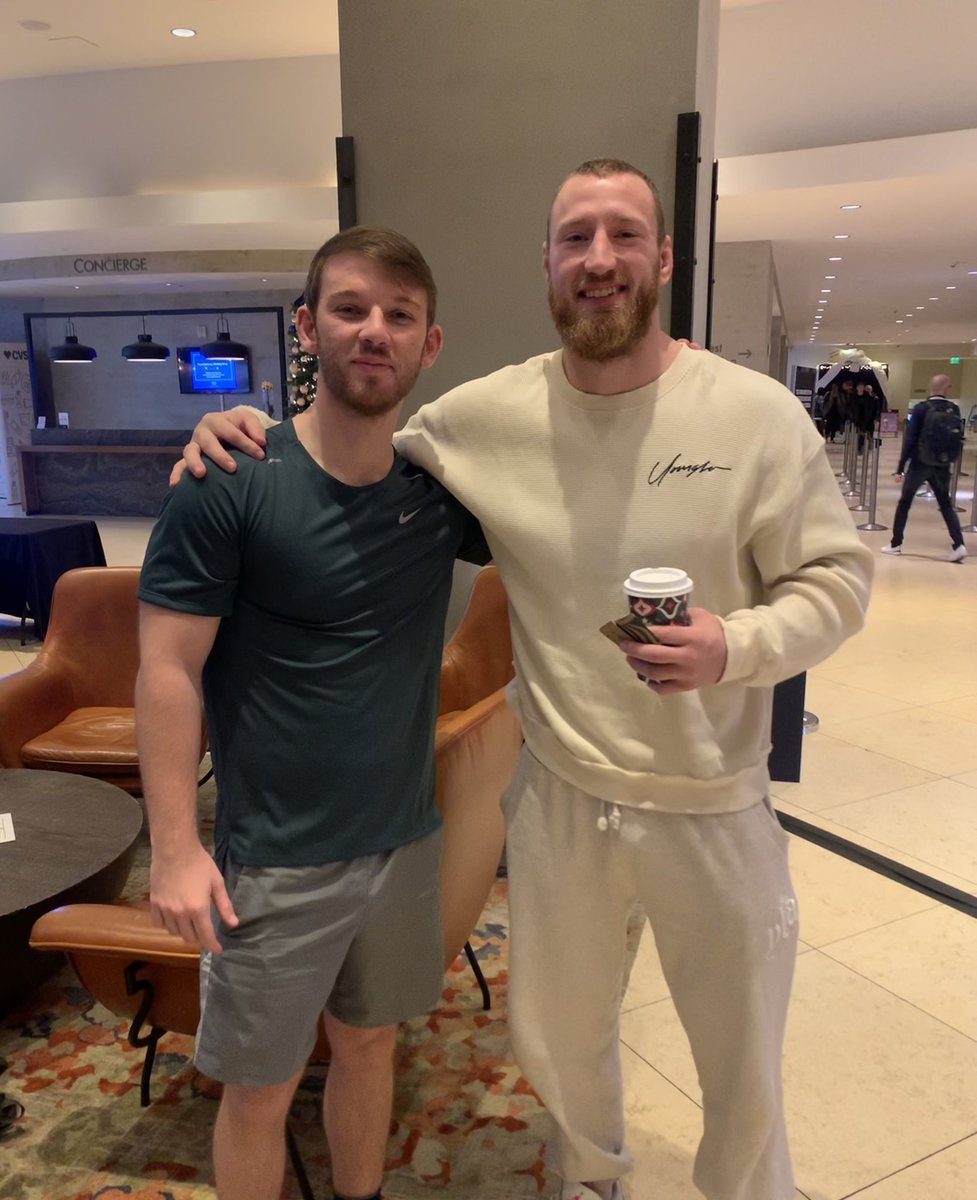 MikeOwensMedia's tweet image. Good luck to my man @joe_pyfer96 in his main event tomorrow, go crack the Top 10 brother!✊🏻🙌🏻

#joepyfer #ufc #UFCVegas86 #UFC #UFC298 #ufc300