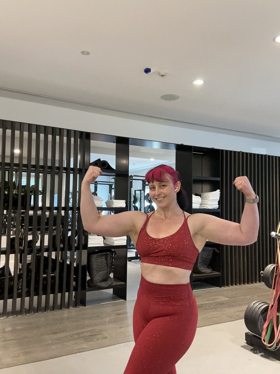Kristi Bateman Lee tweet media