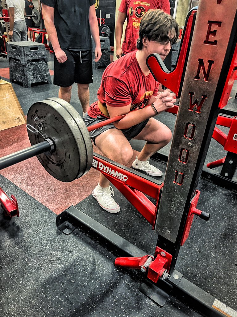 Raptor Strength & Speed 🦅 tweet media