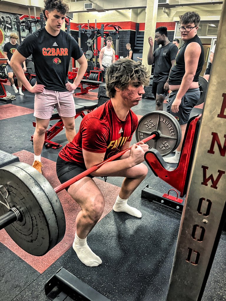 Raptor Strength & Speed 🦅 tweet media