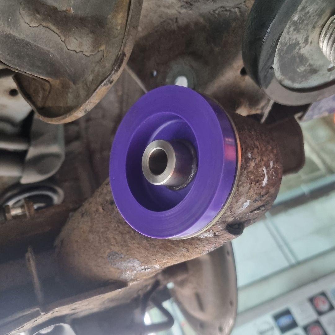 powerflexbushes's tweet photo. @powerflexbushes It's a double dose of Honda Civic FN2's in at Bay2 Auto Customs @bay2autocustoms for some Powerflex replacement rear beam axle bushes 💜

#powerflex #powerflexbushes #getbushed #feelthedifference https://t.co/ieI8tiLBzu