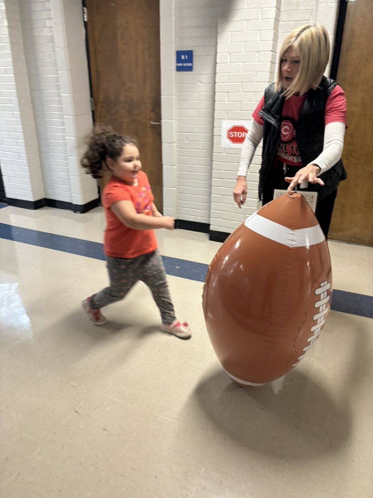 CounselorSCELC's tweet photo. We are Super Bowl ready at SCELC. https://t.co/pbBWyvrtYr