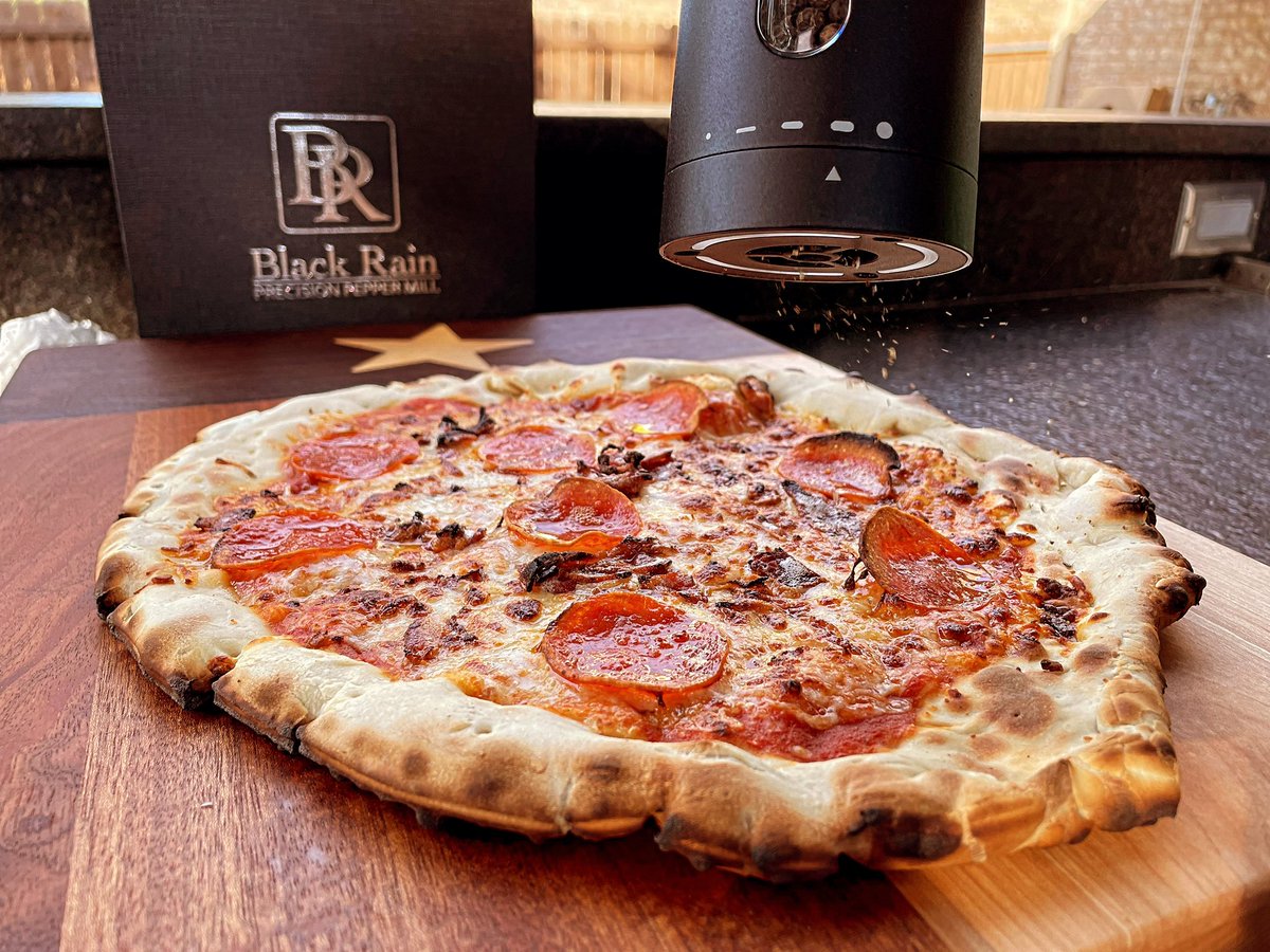 BlackrainPepper's tweet photo. Celebrating National Pizza Day! 🍕 A dash of Black Rain pepper is the secret to unforgettable slices. Here's to details that make all the difference. #NationalPizzaDay #BlackRain #PizzaMagic https://t.co/SaeYstRkvT
