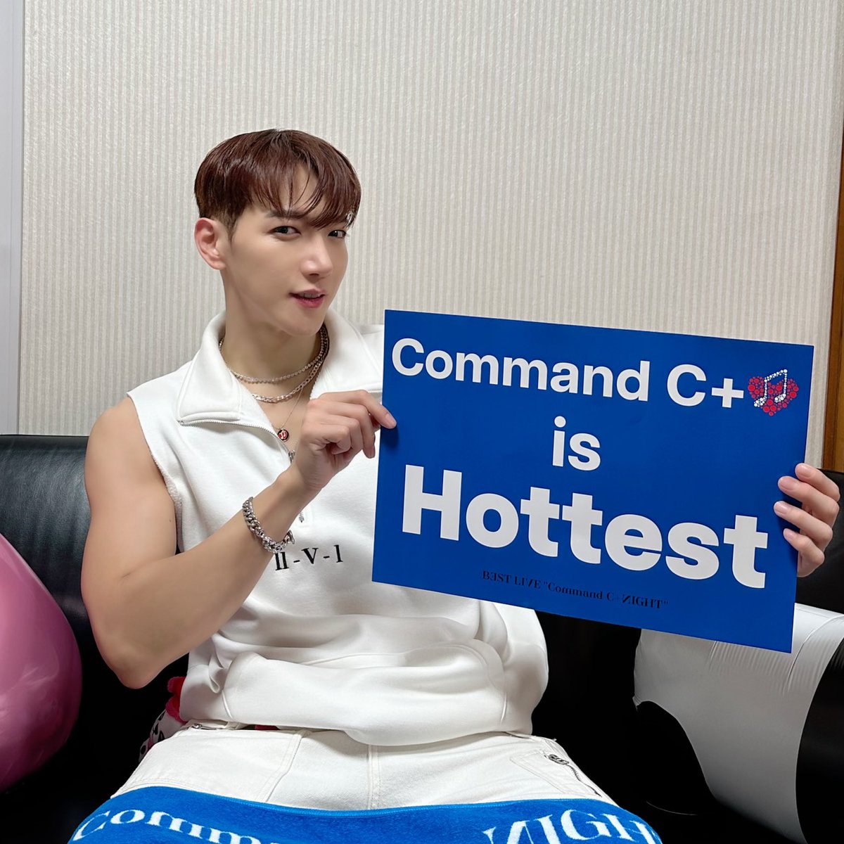 Noluvinheaven's tweet photo. Jun_k's "CommandCNIGHT" concert in Tokyo Japan is now finished beautifully.
All the "Hottest" are really appreciated Jun_k's hard work. And now Jun_k,,you can eat anything, everything you want. Please have some relaxing &amp; peaceful moments that you deserve. 
#CommandCNIGHT_Jun_k♡ https://t.co/DQOn2mm0aI