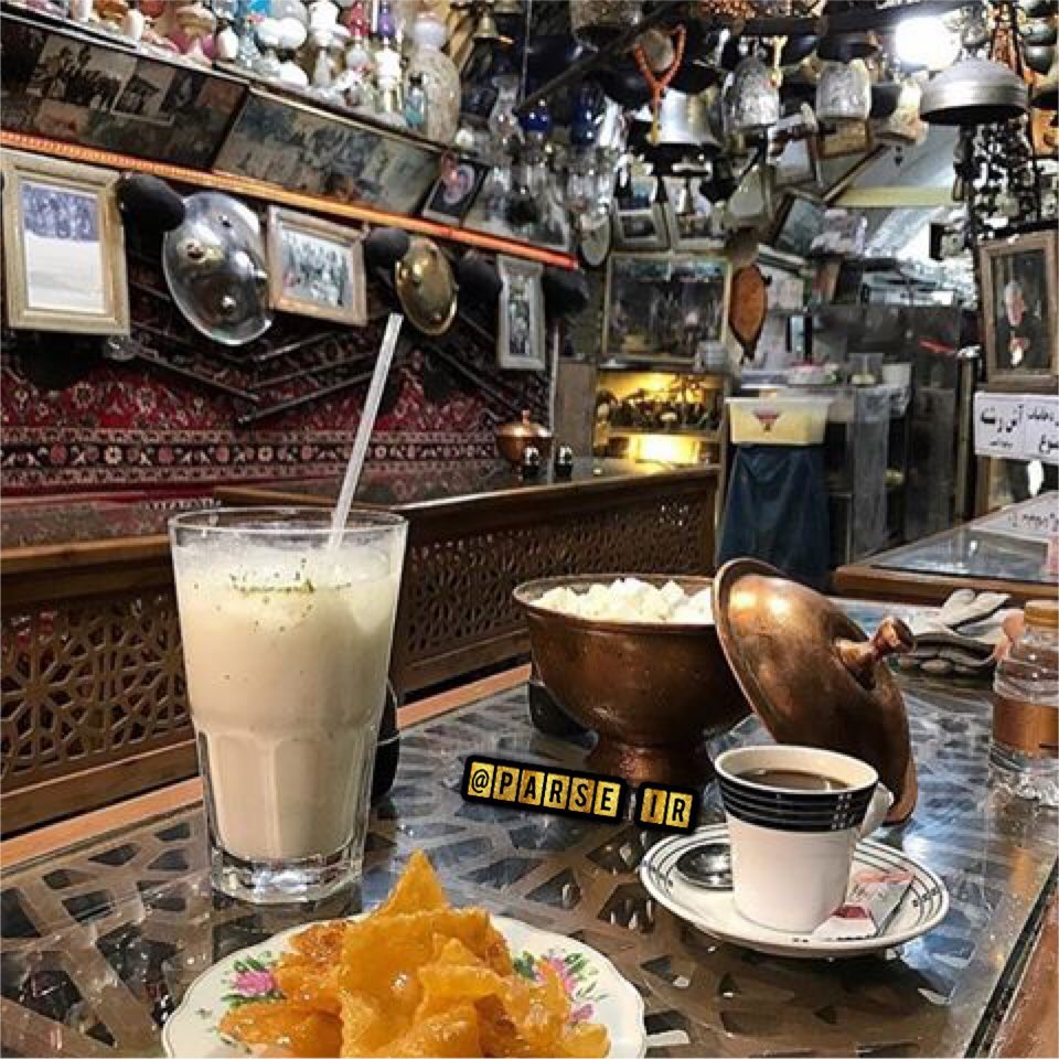 Parse_ir's tweet photo. Traditional #cafe #esfhan https://t.co/PK3qXD5GO0