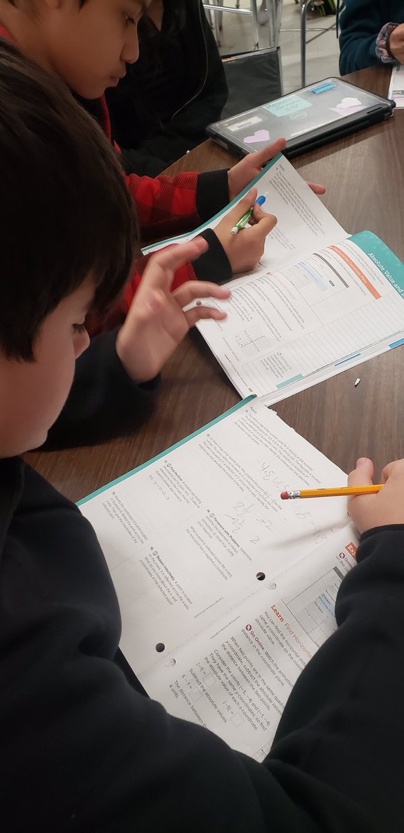 MaxfieldEdD's tweet photo. @ChathamMiddle mathematicians are READING to apply their understanding of The Coordinate Plane to solve problems. #AVID Spirit Week! #WICOR https://t.co/fQcNjaIENA