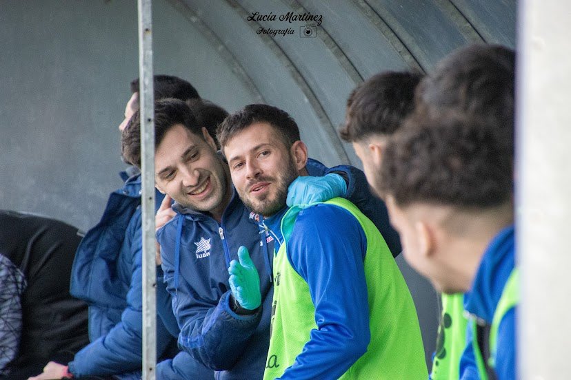 cd_brea's tweet photo. Con ganas de volver a veros en el césped🤗

🤍💙 https://t.co/8utmdnKPyV