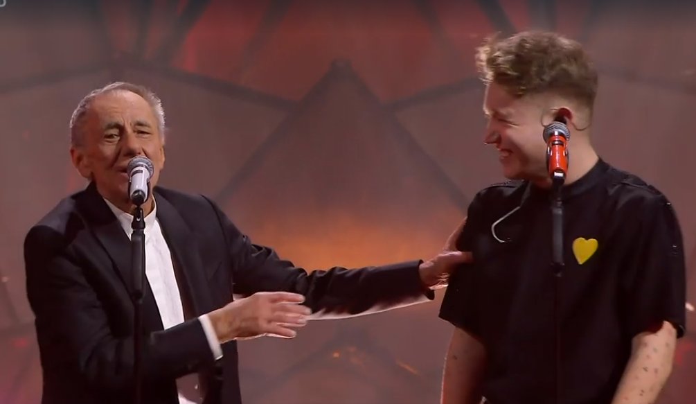 mrsmoony__'s tweet photo. l'emozione che mi ha fatto provare questo duetto
#FestivaldiSanremo2024 https://t.co/c8BAEygQuc