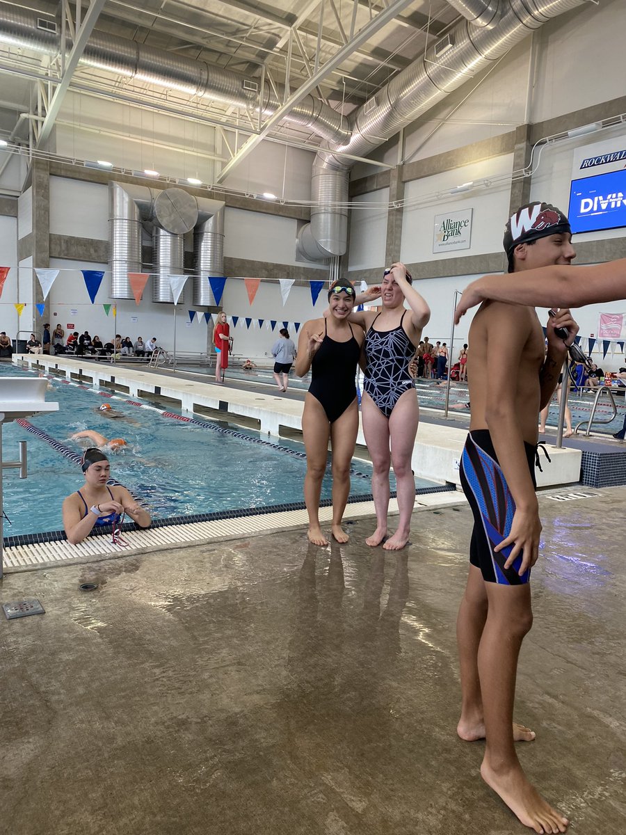 WeissHigh's tweet image. Regionals day 1. Getting ready