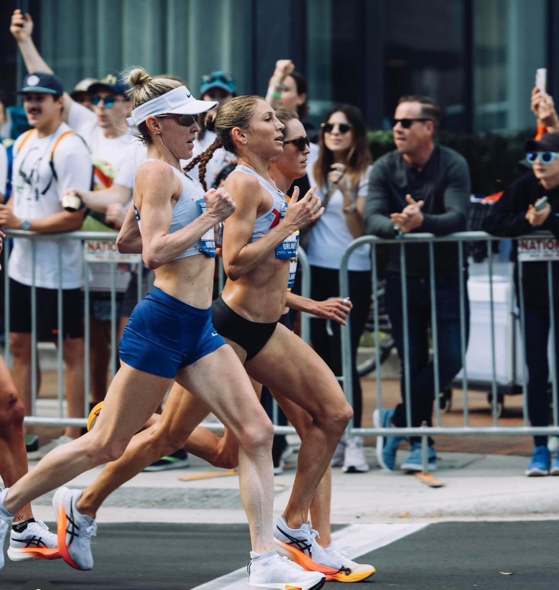 Sara Hall tweet media