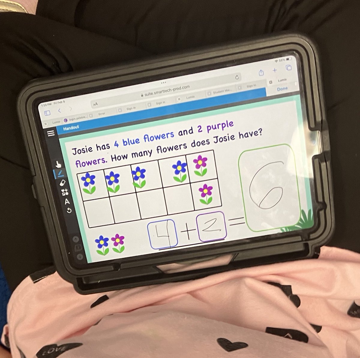 Kindergartners in <a href="/claudia_zubia/">Claudia Zubia</a> and Mrs. Gomez’s classes at <a href="/HayesHawks/">Jeanette Hayes Elem</a> practiced their addition➕ and subtraction➖ skills with word problems on <a href="/LumioSocial/">Lumio 💛</a>! #KISDelemtech