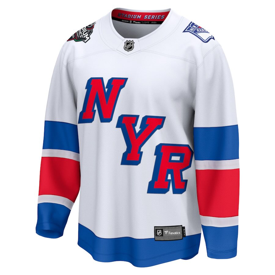 NYRangerFanclub's tweet photo. 🚨GIVEAWAY ALERT🚨

👉RETWEET TO ENTER!

🟥GOAL BY Lafrenière 
⬜️GOAL BY ZIBANEJAD
🟦LETS GO RANGERS

#nyr  #promo

🛒 https://t.co/wXTus1mrPX https://t.co/TGbnxtyUz8