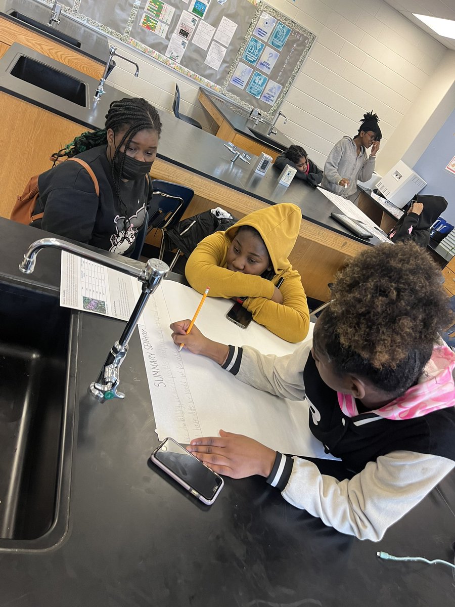 Madison Levine (@mslevinescience) on Twitter photo How does disease, climate change, and resource availability affect an ecosystem? These scientists can tell you! Data literacy at its finest!☺️ <a href="/JLewisInvictus/">JLewisInvictus</a> <a href="/Antonio_Grant1/">Antonio Grant</a> <a href="/JLIA_Science/">JLIA_ScienceNation</a> #science How does disease, climate change, and resource availability affect an ecosystem? These scientists can tell you! Data literacy at its finest!☺️ <a href="/JLewisInvictus/">JLewisInvictus</a> <a href="/Antonio_Grant1/">Antonio Grant</a> <a href="/JLIA_Science/">JLIA_ScienceNation</a> #science