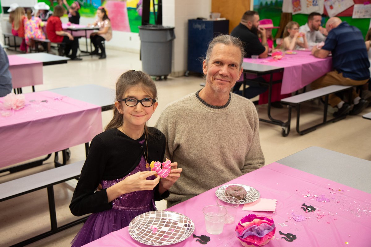 Bolivar_Schools's tweet photo. We had an amazing BIS Valentine's Daughter Dance! Thank you, @WoodsSupermrkt and @krispykreme, for the donuts, Warwick Electric for hanging the lights, the Papenfuhs for the Barbie box, Cheers for the sound system, and Justine Conley for taking the candid pictures! #GoLiberators https://t.co/zQzBFwGGjY