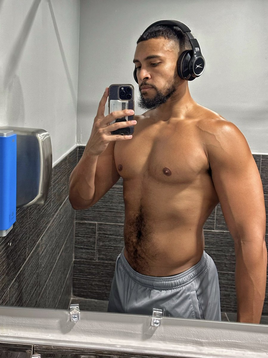 😈❤️❤️ <a href="/eyevinooze/">Cha Cha</a>