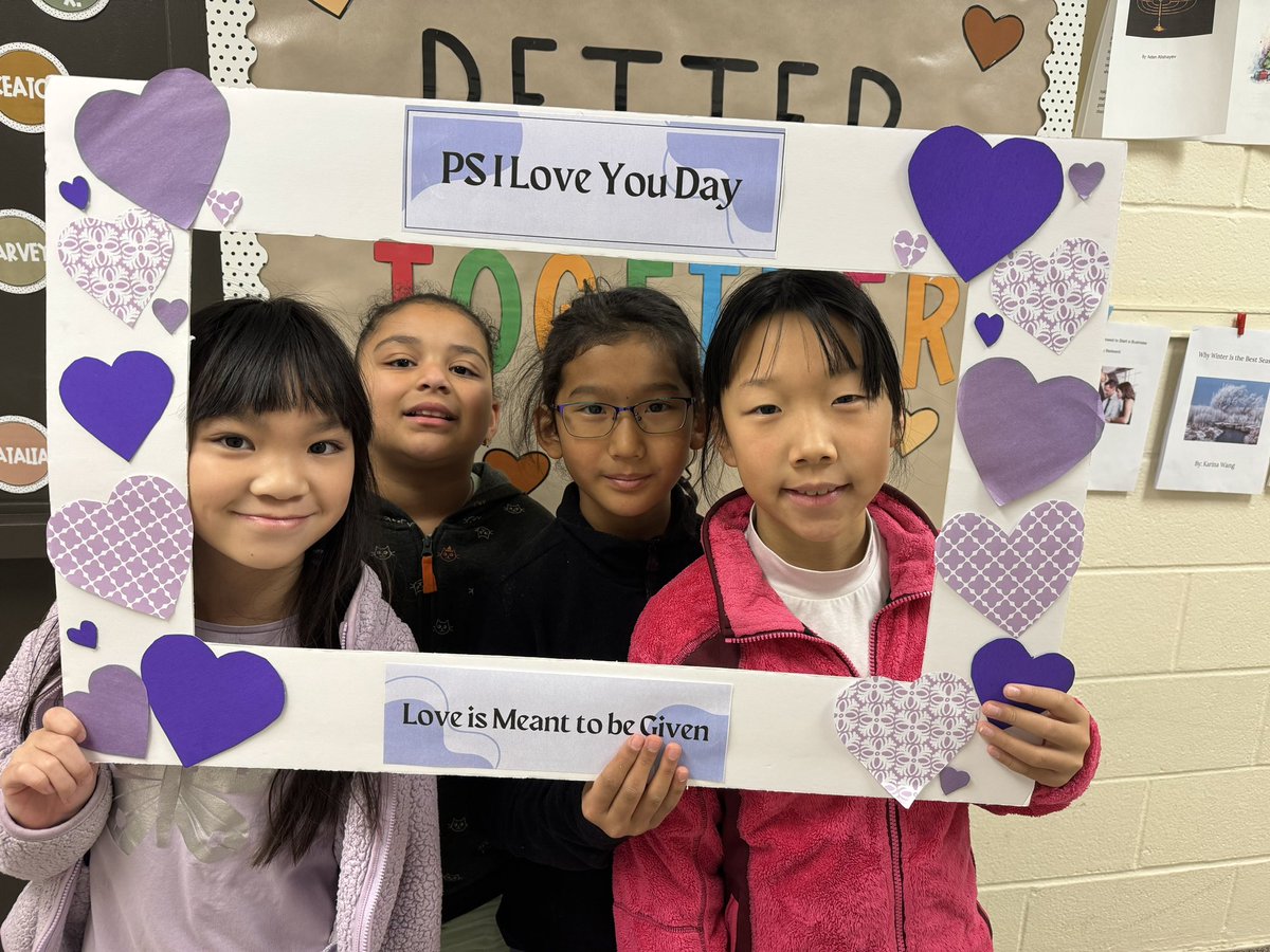 MsGungorsClass's tweet photo. Love is Meant to Be Given 💜 @SearingtownK5 https://t.co/KDXd6odH4A