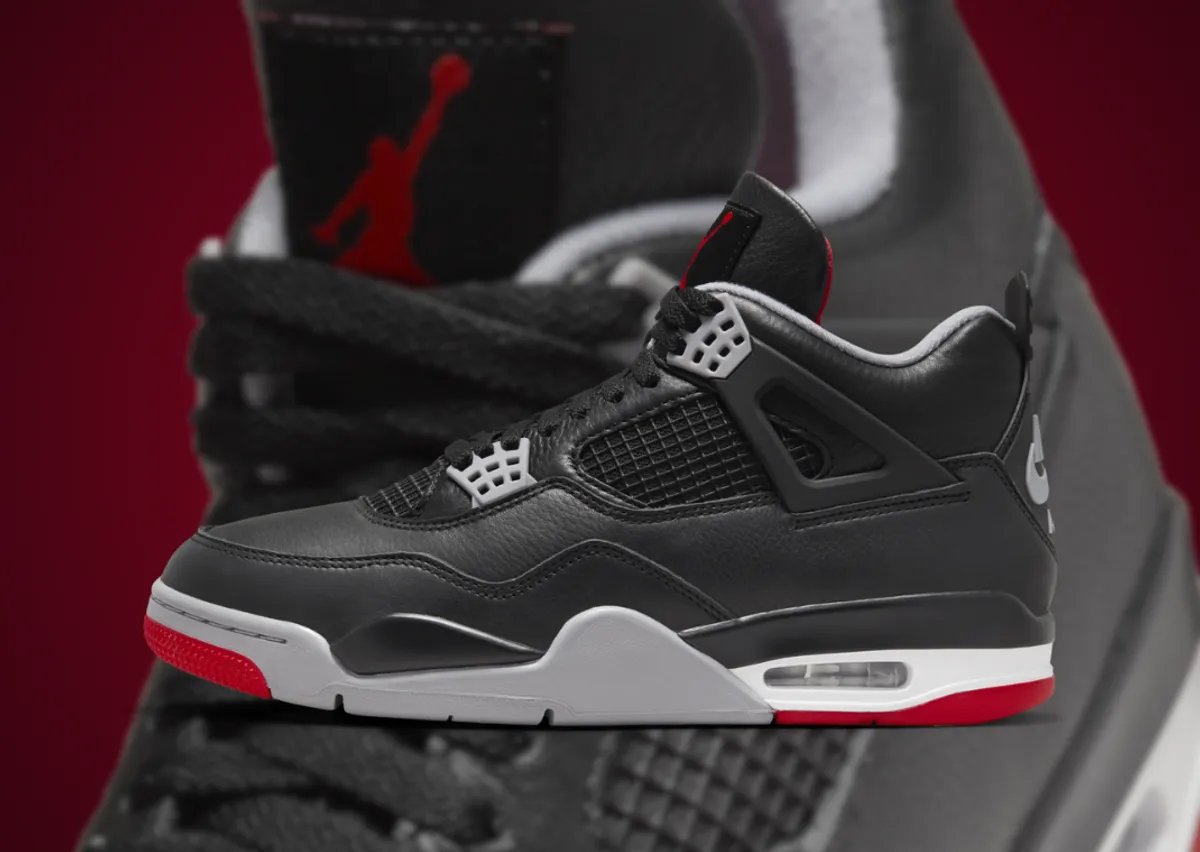 SoleRetriever's tweet photo. Starting tomorrow, we're giving away a FREE pair of Bred 4's to a random app user EVERY DAY until the release! 😎

📲Don’t have the app? Get it: https://t.co/BD8CrPpMyk