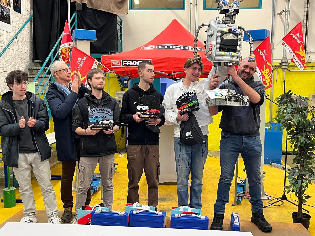 8ème édition du challenge bac pro : Le tour de l’auto en 80 questions.
Bravo à l’équipe de la Morandière (Granville) qui a remporté cette édition.