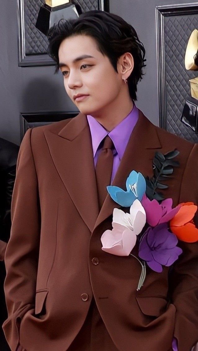 diilettae_'s tweet photo. RAGA MA L’ABBIAMO VISTO TUTTI ERA TAEHYUNG https://t.co/7UrnFmMnaz