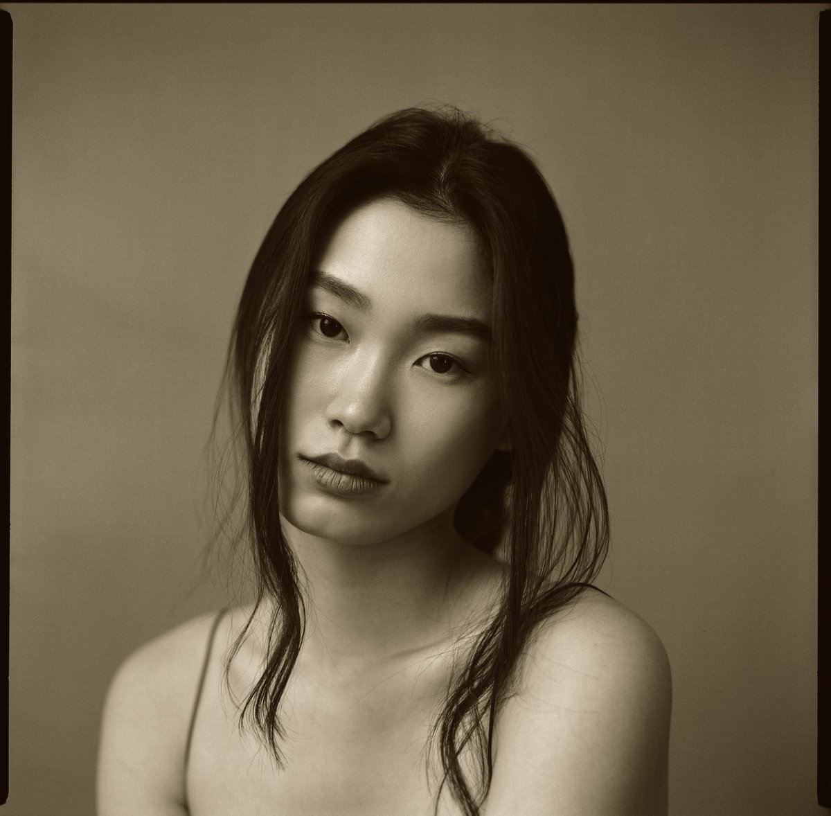 alexeyvfilm's tweet photo. Viktoriya on film📷

Kodak Gold 200 made into bw (i just like it this way) https://t.co/UHjsyCootE
