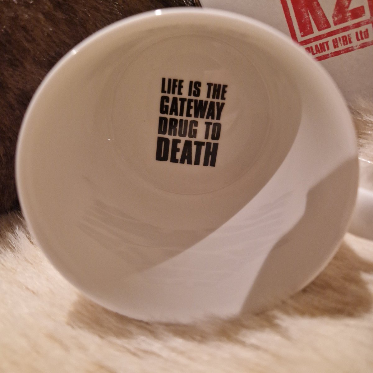 CommodoreBlog's tweet photo. My new favourite coffee mug. Originally a 2017 release, there's a limited run left on the official KLF merch webpage here https://t.co/RTcJxOF2G8 #klf #thejams #mumu https://t.co/GWGivEnhbW