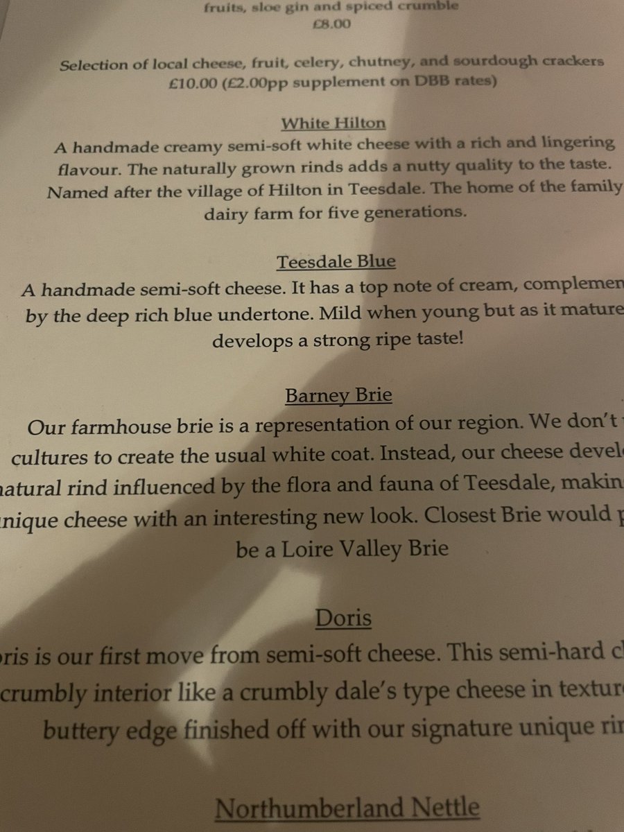 Amazing cheeseboard at Headlam Hall - cheese from @teesdalecheese Doris, White Hilton & Teesdale Blue especially delicious 🧀