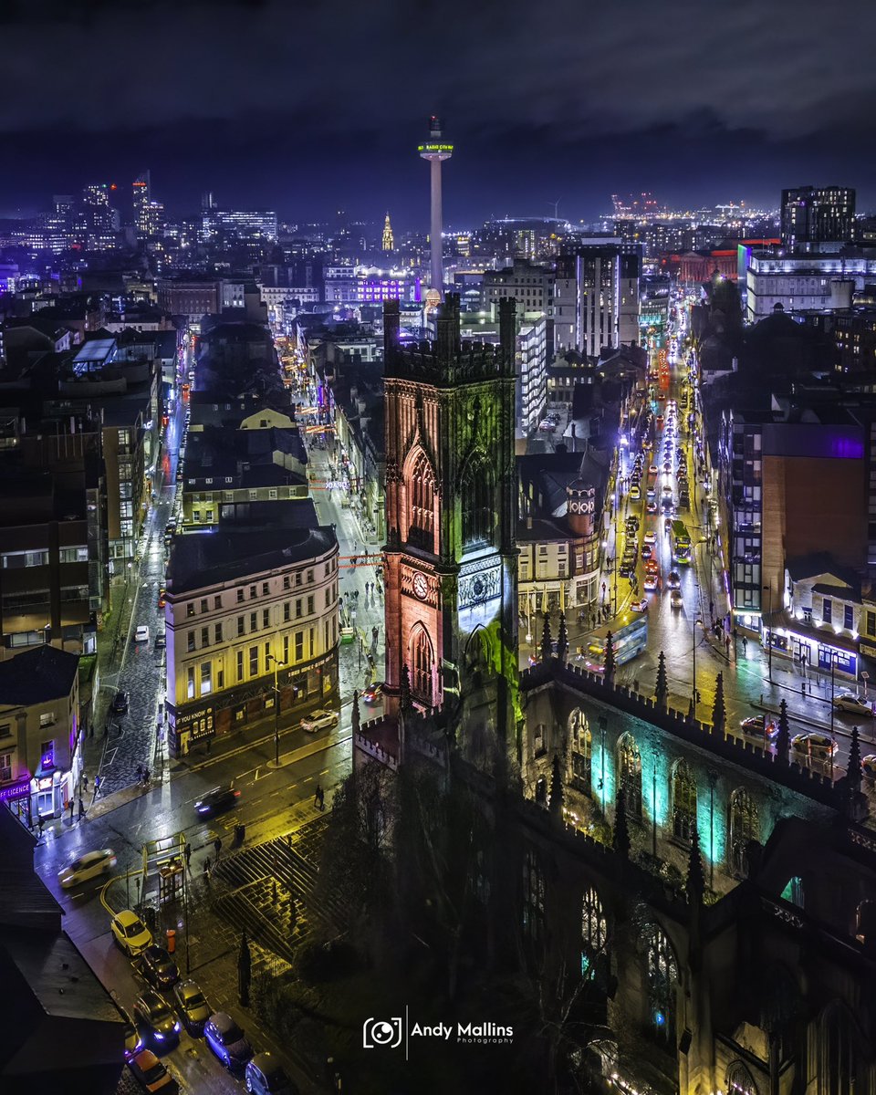 Year of the Dragon 🐉 Projections on St Luke’s Bombed Out Church this evening as part of Liverpool’s Lunar New Year celebrations 🌃 #LunarNewYear #Liverpool